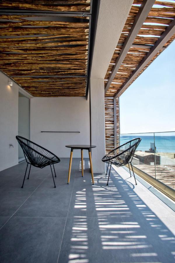 Seaside Tinos Apartment กิโอเนีย ภายนอก รูปภาพ