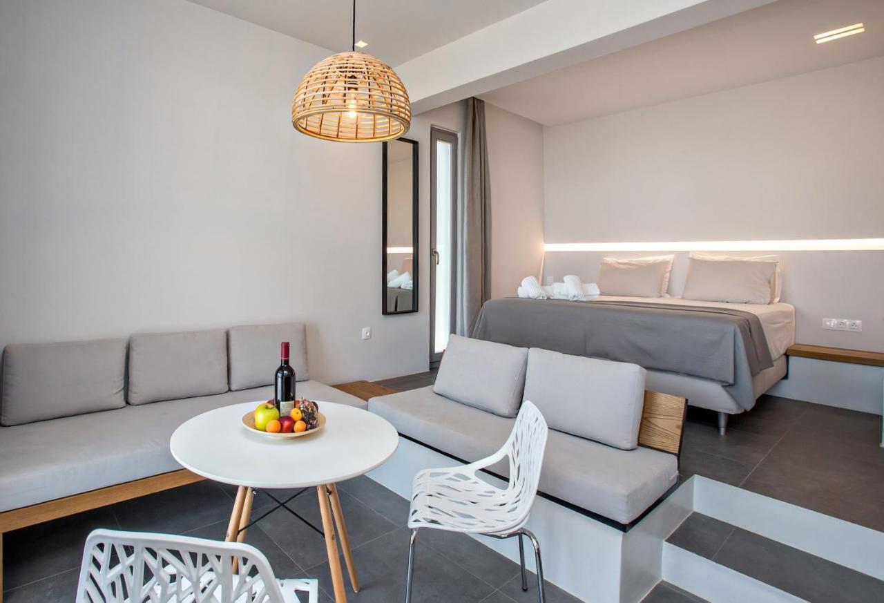 Seaside Tinos Apartment กิโอเนีย ภายนอก รูปภาพ